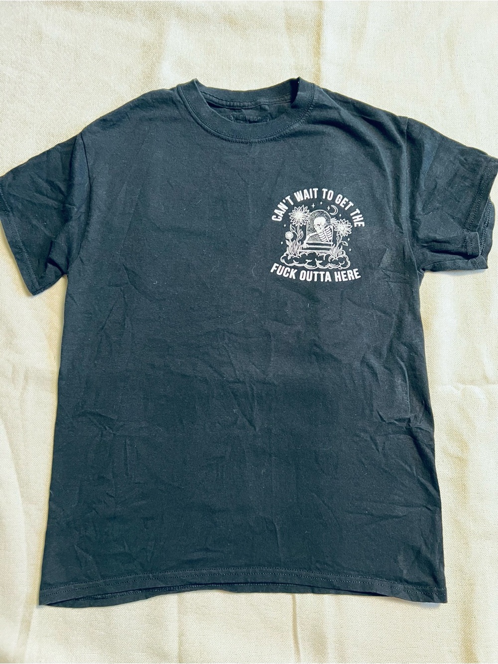 A**holes Live Forever limited T size Small